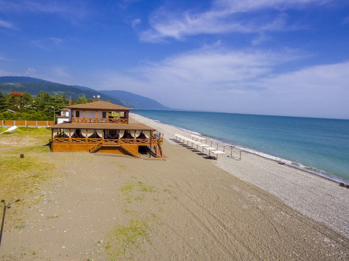 Napra Hotel Gantiadi Zewnętrze zdjęcie