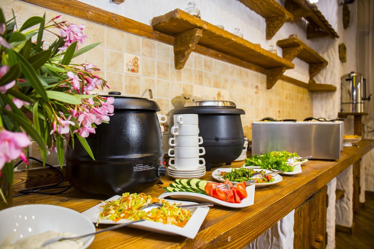 Napra Hotel Gantiadi Zewnętrze zdjęcie