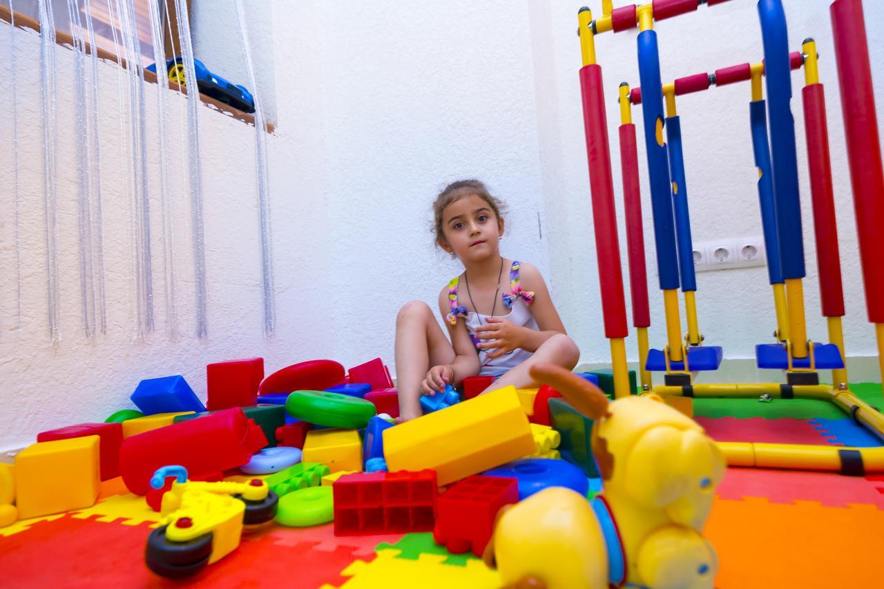 Napra Hotel Gantiadi Zewnętrze zdjęcie