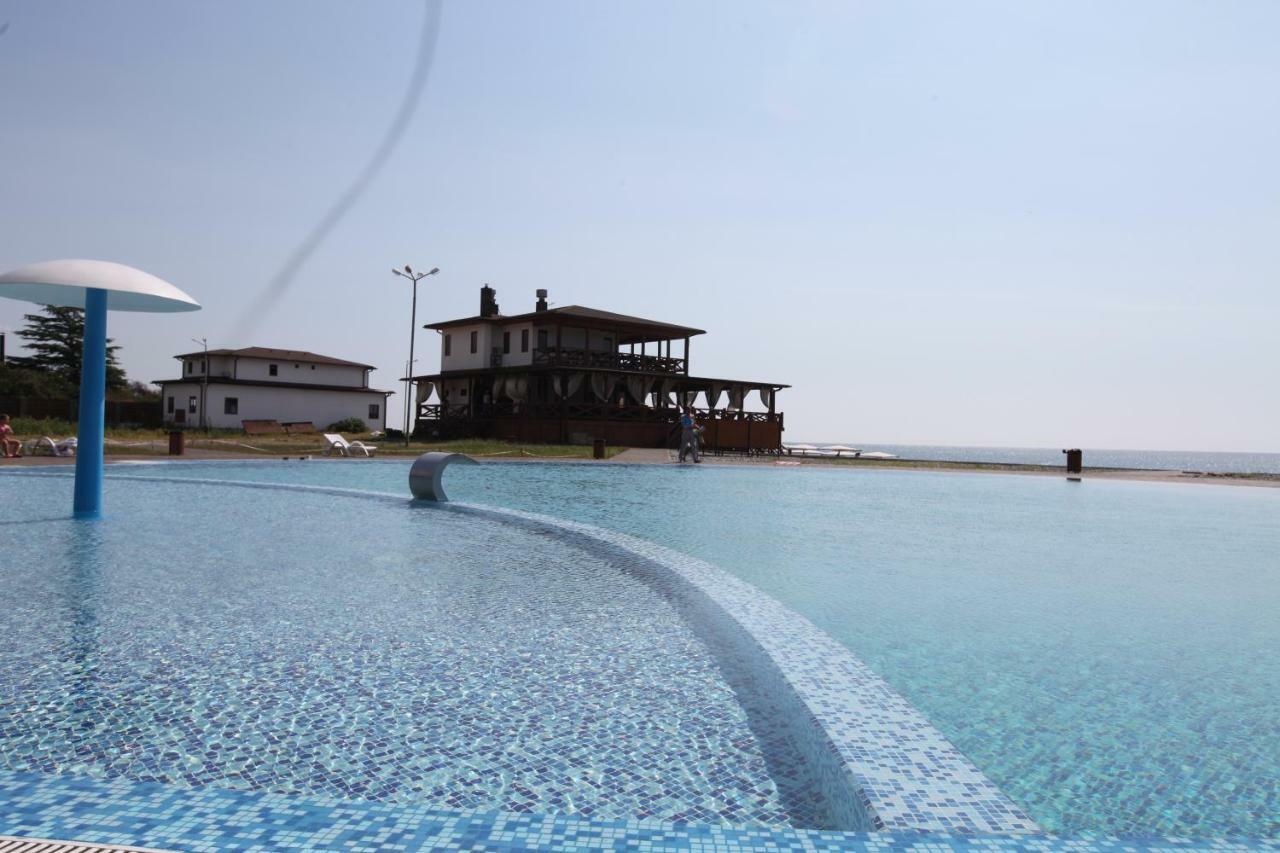 Napra Hotel Gantiadi Zewnętrze zdjęcie